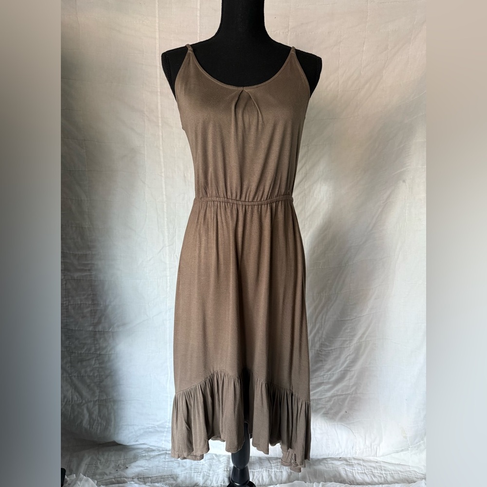 Old Navy. Taupe, spaghetti strap hi-low dress. Size M